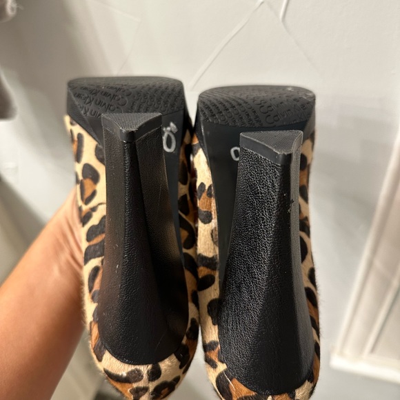 Calvin Klein leopard 🐆 platform heels - Picture 6 of 6